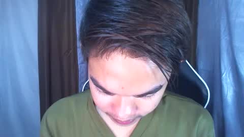 Snapshot of hayden_cumgiver chatting on February 2025 12:08:02 AM jon hayden online show from February 2025 12:08:02 AM