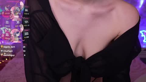 haylaamber online show from January 2025 05:32:02 AM