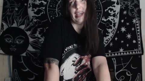 Hayle Woods online show from December 2024 03:23:02 AM