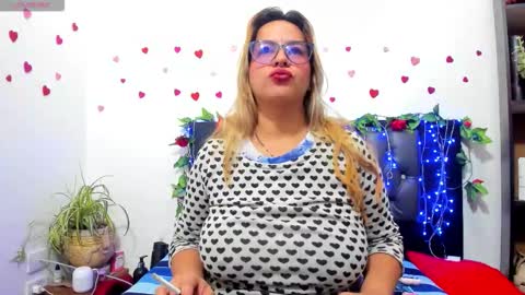 hazel online show from October 2025 08:24:02 AM