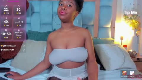 Snapshot of hazel_lanee chatting on May 2026 04:30:02 AM hazel_lanee online show from May 2026 04:30:02 AM