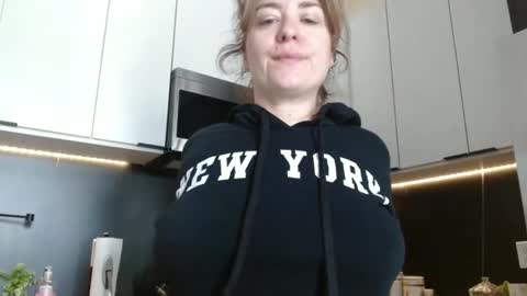 Hazel online show from May 2026 04:15:01 PM