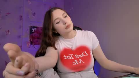 Hazel online show from April 2026 04:13:01 PM