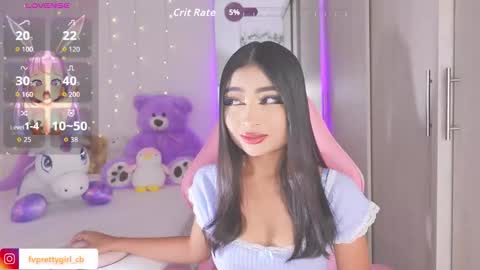 Snapshot of hazelbabee_ chatting on September 2025 07:20:02 AM Lynn online show from September 2025 07:20:02 AM