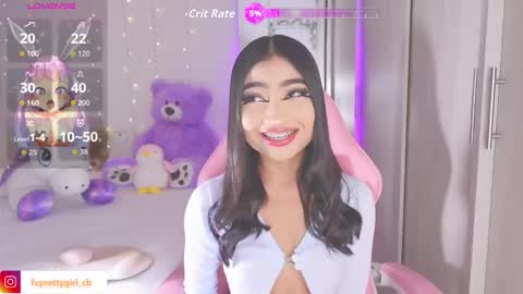 Snapshot of hazelbabee_ chatting on September 2025 07:32:02 AM Lynn online show from September 2025 07:32:02 AM