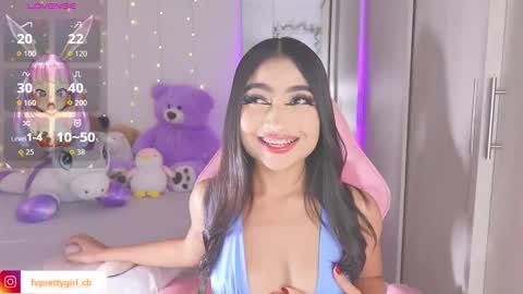 Snapshot of hazelbabee_ chatting on October 2025 08:35:02 AM Lynn online show from October 2025 08:35:02 AM