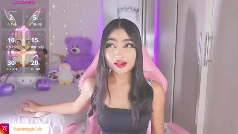 Snapshot of hazelbabee_ chatting on October 2025 07:42:01 AM Lynn online show from October 2025 07:42:01 AM