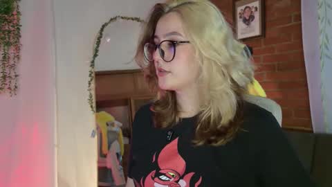 Hazel Brown online show from March 2026 11:07:02 PM