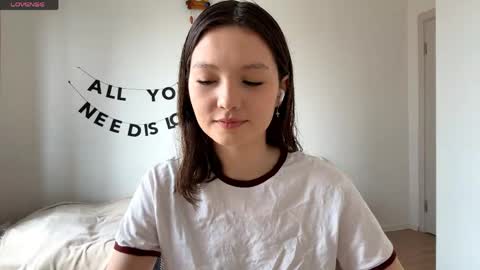 Kira online show from May 2026 10:09:01 AM