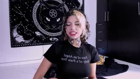 Hazell Witch online show from March 2025 01:28:02 PM