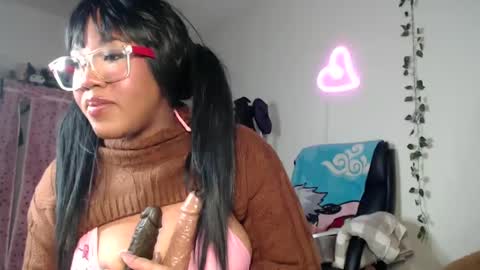 Snapshot of hazzelopium chatting on January 2025 09:05:02 PM Mya online show from January 2025 09:05:02 PM