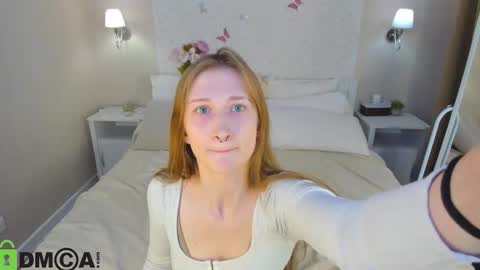 Snapshot of he1g_a chatting on February 2026 08:44:02 AM Helga online show from February 2026 08:44:02 AM