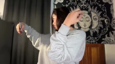 Snapshot of heather_creamycum24 chatting on January 2026 02:21:01 PM imani rowe online show from January 2026 02:21:01 PM