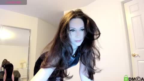 Snapshot of heaveniabb chatting on February 2025 03:54:01 AM Helen online show from February 2025 03:54:01 AM