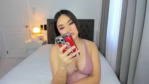 Snapshot of heavenlytransx chatting on June 2026 06:52:02 AM ITS FREE TO ASK online show from June 2026 06:52:02 AM