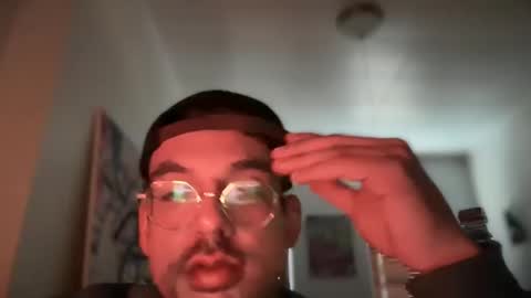 Snapshot of hecanmove chatting on November 2025 12:40:02 PM hecanmove online show from November 2025 12:40:02 PM