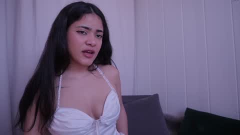 hecate333 online show from December 2024 03:52:01 PM