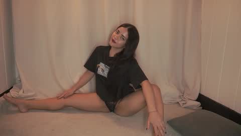 hecate333 online show from October 2025 05:33:01 PM