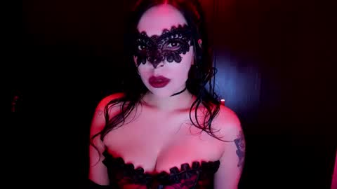   online show from October 2025 06:47:01 AM