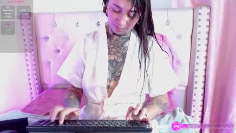 Hecate Queen online show from December 2025 02:34:01 PM