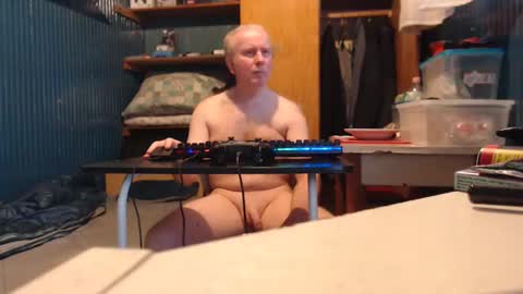 Snapshot of hedonista67 chatting on February 2025 10:57:01 AM hedonista67 online show from February 2025 10:57:01 AM