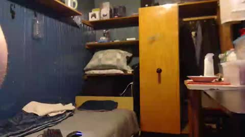 Snapshot of hedonista67 chatting on February 2025 05:45:01 PM hedonista67 online show from February 2025 05:45:01 PM