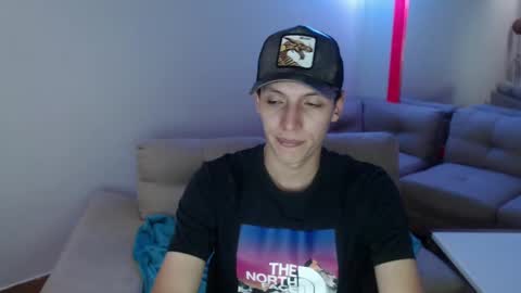 hefesto_69 online show from February 2025 10:03:02 PM