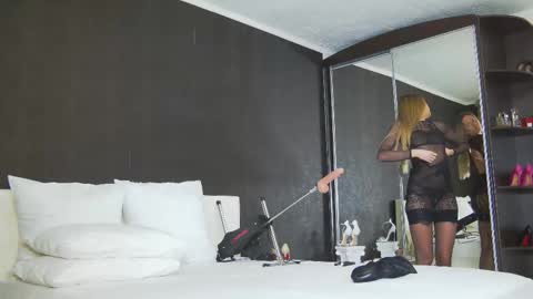 Helen online show from February 2026 02:12:02 AM