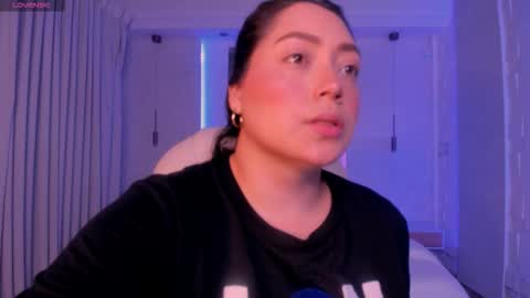 Snapshot of heidy_jhons chatting on October 2025 03:29:01 AM Heidy online show from October 2025 03:29:01 AM