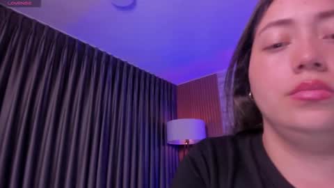 Snapshot of heidy_jhons chatting on November 2025 03:18:02 AM Heidy online show from November 2025 03:18:02 AM