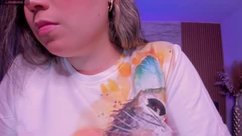 Snapshot of heidy_jhons chatting on November 2025 03:31:02 AM Heidy online show from November 2025 03:31:02 AM