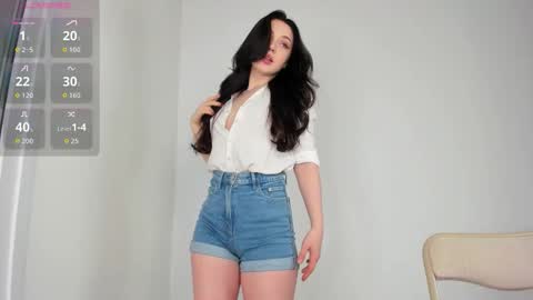 Snapshot of helen__spark__ chatting on December 2025 02:08:02 AM Hi I am Helen online show from December 2025 02:08:02 AM