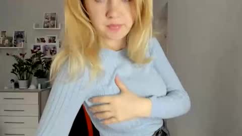 Helen sven online show from November 2025 11:43:02 AM