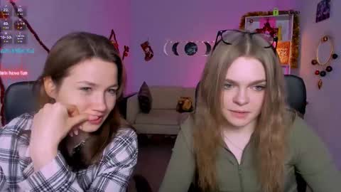 Snapshot of helen_shineee chatting on January 2026 08:22:02 PM helen_shineee online show from January 2026 08:22:02 PM