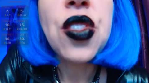 Helena online show from November 2025 03:37:02 PM