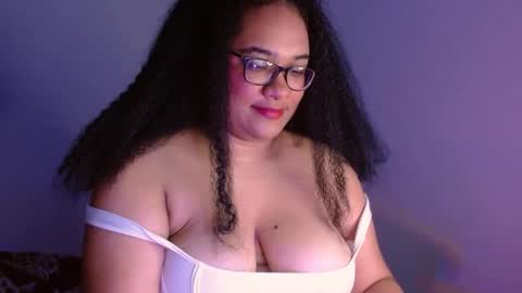 Helena online show from January 2025 05:02:02 PM