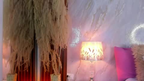 Helena Santos  online show from March 2026 11:15:01 AM