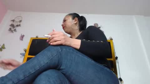 Snapshot of helenahotwet chatting on September 2025 12:50:02 PM helenahotwet online show from September 2025 12:50:02 PM