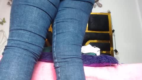 Snapshot of helenahotwet chatting on September 2025 07:05:01 PM helenahotwet online show from September 2025 07:05:01 PM