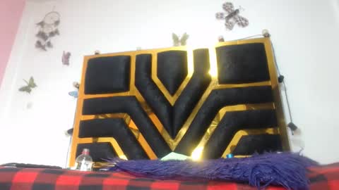 Snapshot of helenahotwet chatting on October 2025 03:18:02 PM helenahotwet online show from October 2025 03:18:02 PM