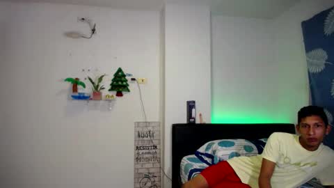 Snapshot of helenalove7 chatting on December 2024 02:20:01 AM HelenaRicky online show from December 2024 02:20:01 AM