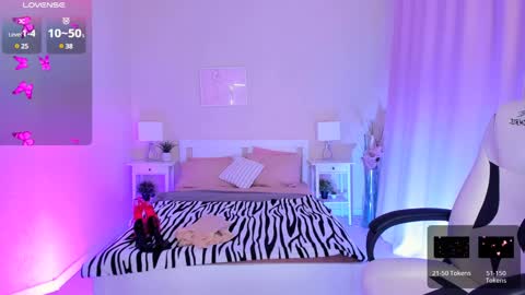 Helena online show from February 2025 09:30:01 AM