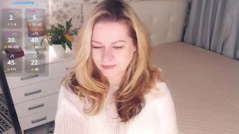 Snapshot of helenbonham chatting on February 2025 04:26:02 AM Helena Bonham online show from February 2025 04:26:02 AM