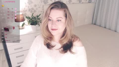 Snapshot of helenbonham chatting on September 2025 05:19:02 AM Helena Bonham online show from September 2025 05:19:02 AM