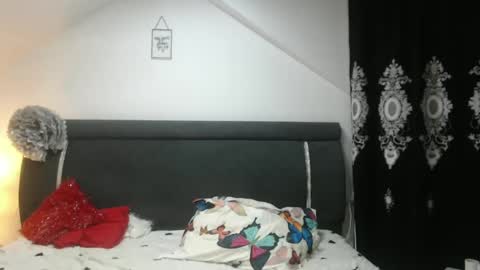 Snapshot of helenhot1989 chatting on March 2025 07:47:02 AM helenhot1989 online show from March 2025 07:47:02 AM