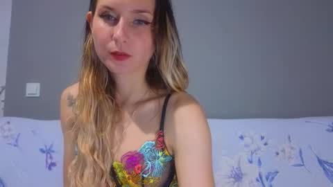 Helena online show from March 2025 04:32:02 PM