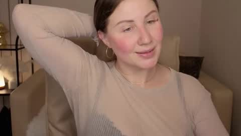 Helen online show from October 2025 01:41:02 AM