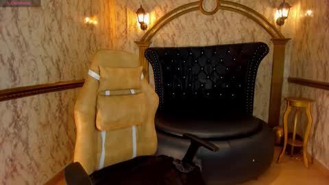 Helen or Hells online show from November 2025 12:27:02 PM