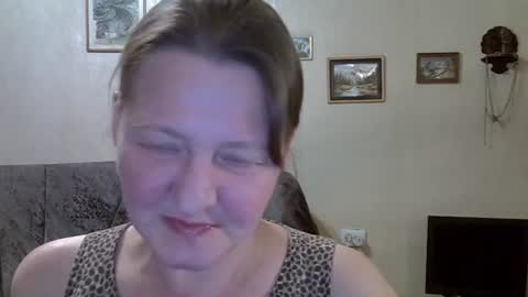 helgacharming online show from June 2026 10:19:02 PM