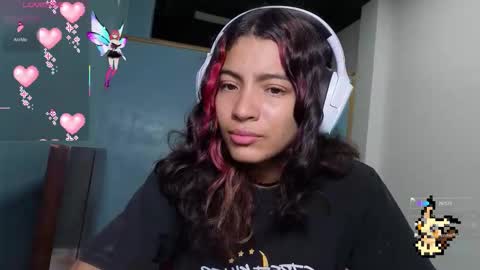 Helia Transfem and Amy online show from October 2025 05:24:02 PM